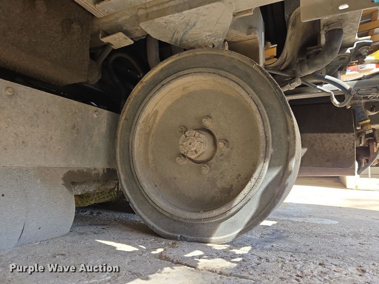 image for item DW8567 Tennant T-20 sweeper