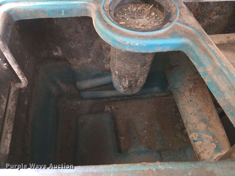 image for item DW8567 Tennant T-20 sweeper