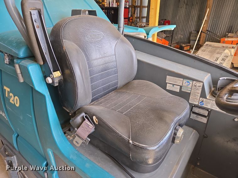image for item DW8567 Tennant T-20 sweeper