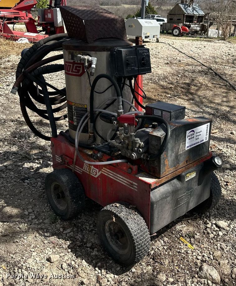 image for item DW8568 Hotsy 795SS-208 pressure washer