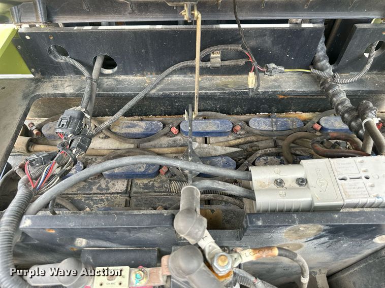 image for item DW8570 Clark OSX15 order picker