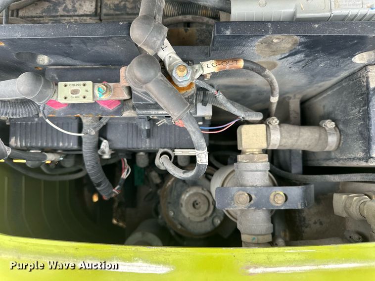 image for item DW8570 Clark OSX15 order picker