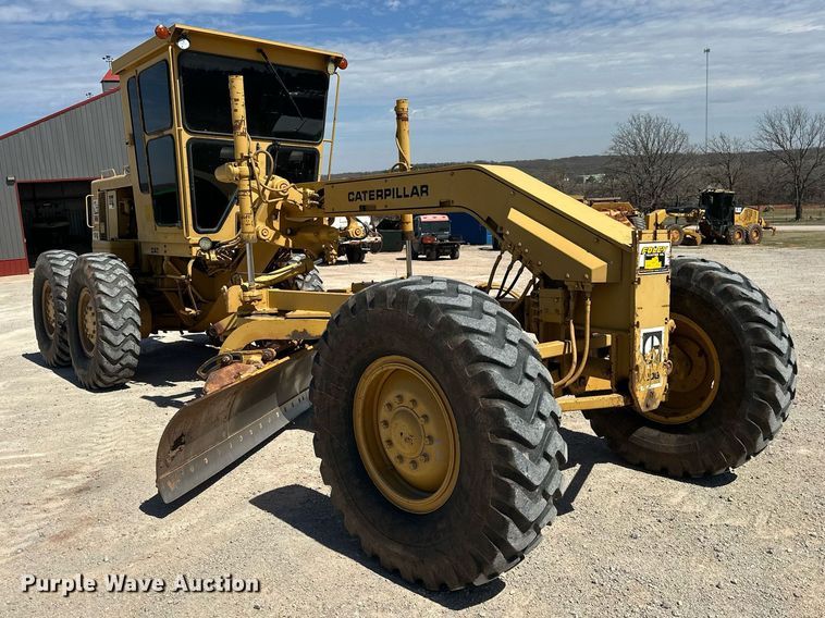 image for item DW8638 1986 Caterpillar 120G motor grader