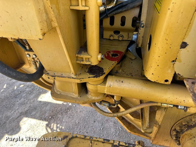 image for item DW8638 1986 Caterpillar 120G motor grader