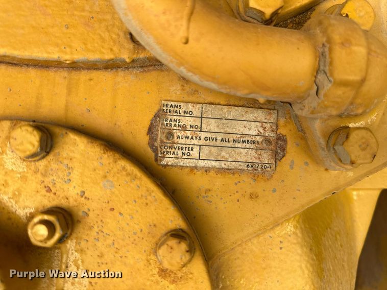 image for item DW8638 1986 Caterpillar 120G motor grader