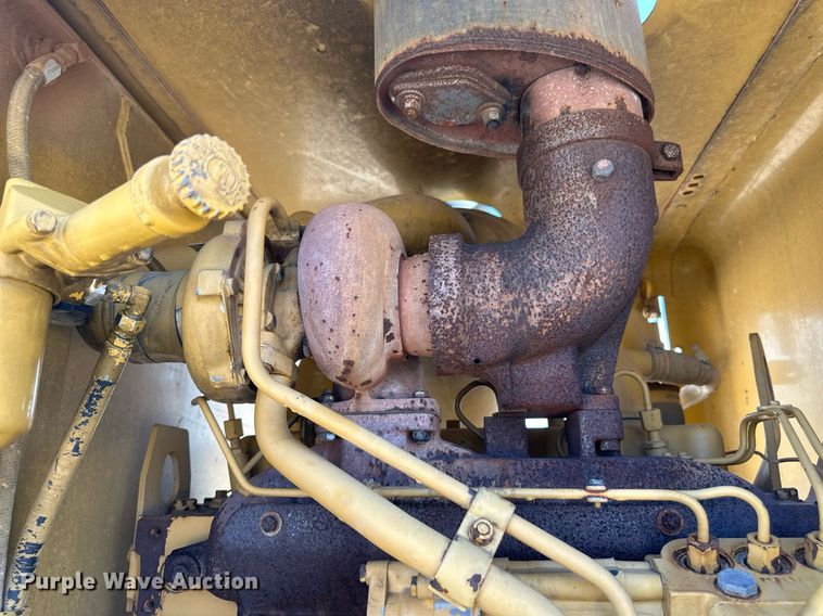 image for item DW8638 1986 Caterpillar 120G motor grader