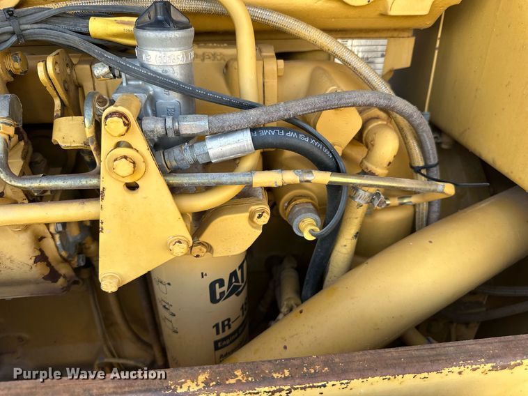 image for item DW8638 1986 Caterpillar 120G motor grader