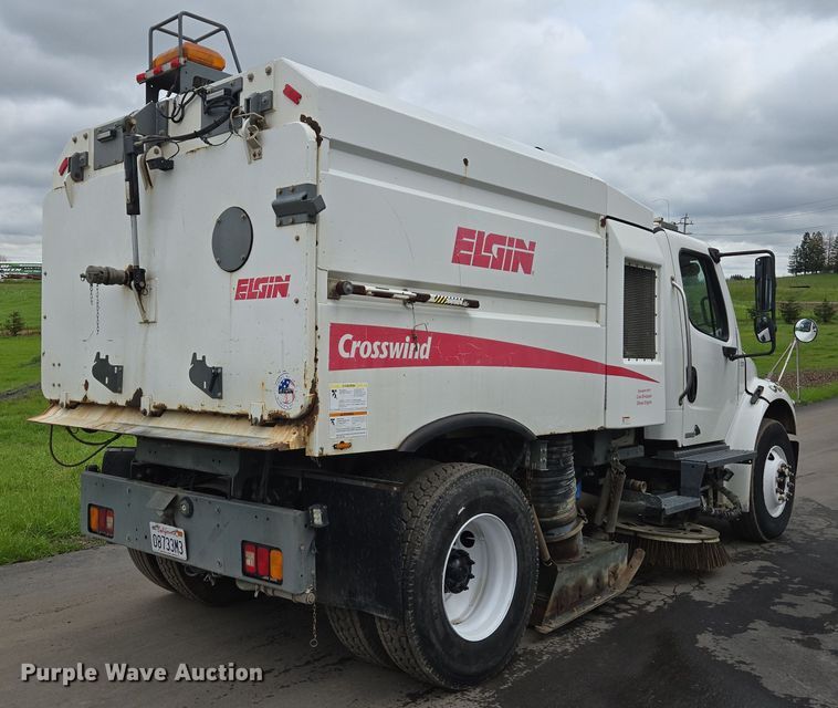 image for item EC0880 2007 Freightliner Business Class M2 street sweeper truck