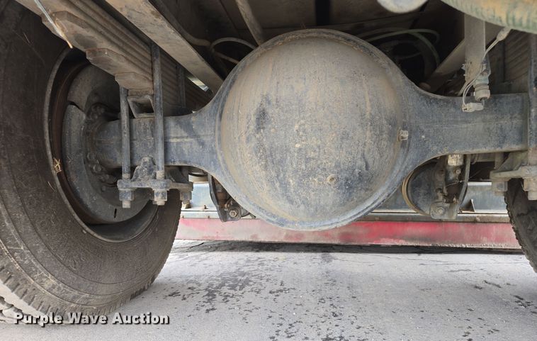 image for item EC0880 2007 Freightliner Business Class M2 street sweeper truck