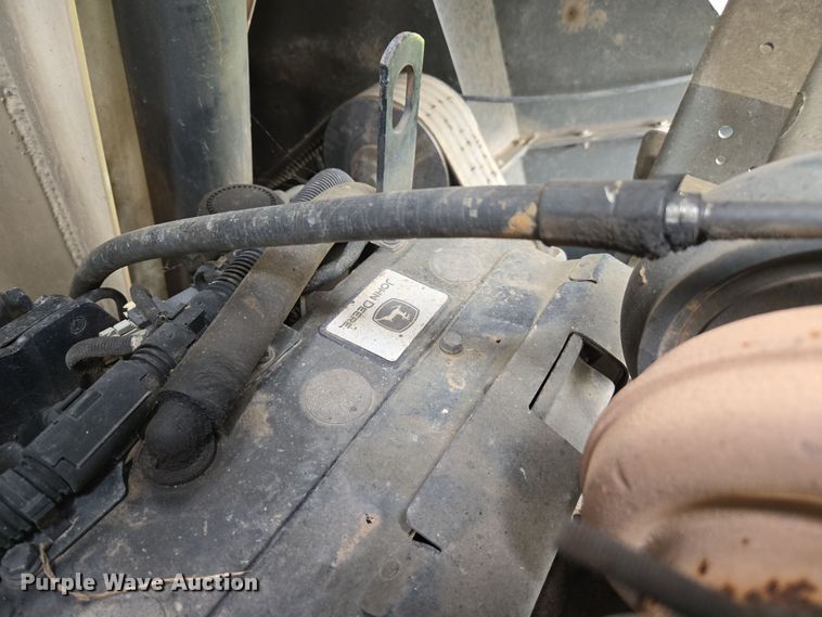 image for item EC0880 2007 Freightliner Business Class M2 street sweeper truck