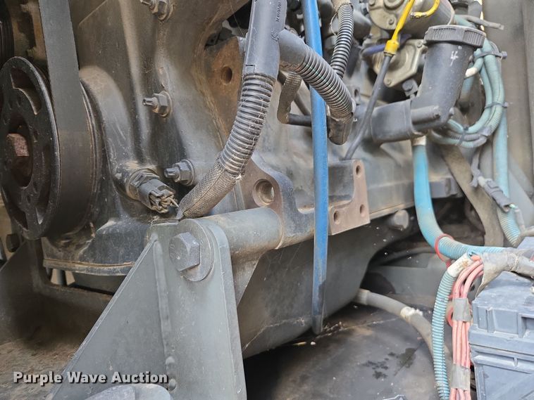 image for item EC0880 2007 Freightliner Business Class M2 street sweeper truck