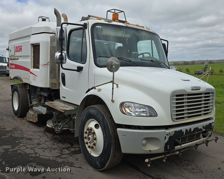 image for item EC0881 2011 Freightliner Business Class M2 street sweeper truck