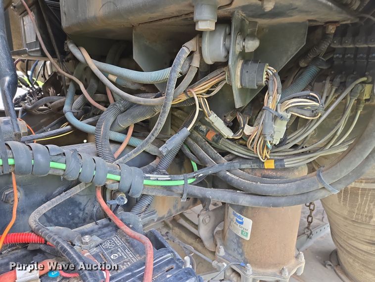 image for item EC0881 2011 Freightliner Business Class M2 street sweeper truck