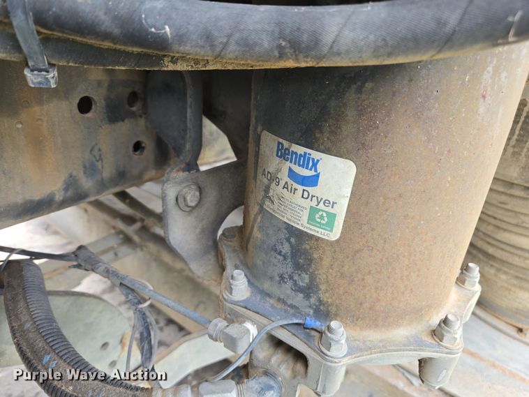 image for item EC0881 2011 Freightliner Business Class M2 street sweeper truck