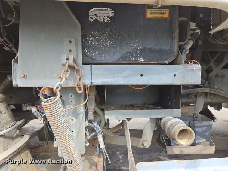 image for item EC0881 2011 Freightliner Business Class M2 street sweeper truck