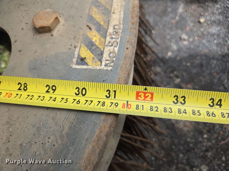 image for item EC0881 2011 Freightliner Business Class M2 street sweeper truck