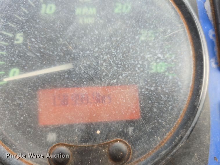 image for item EC0881 2011 Freightliner Business Class M2 street sweeper truck