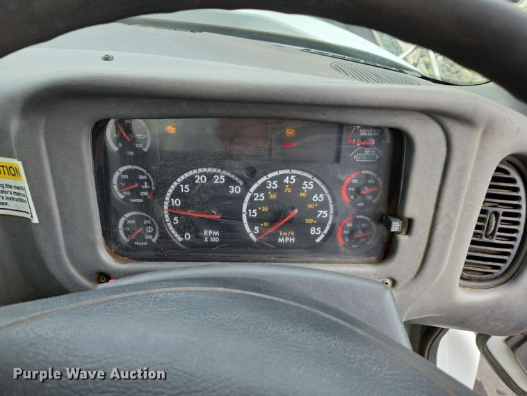 image for item EC0881 2011 Freightliner Business Class M2 street sweeper truck