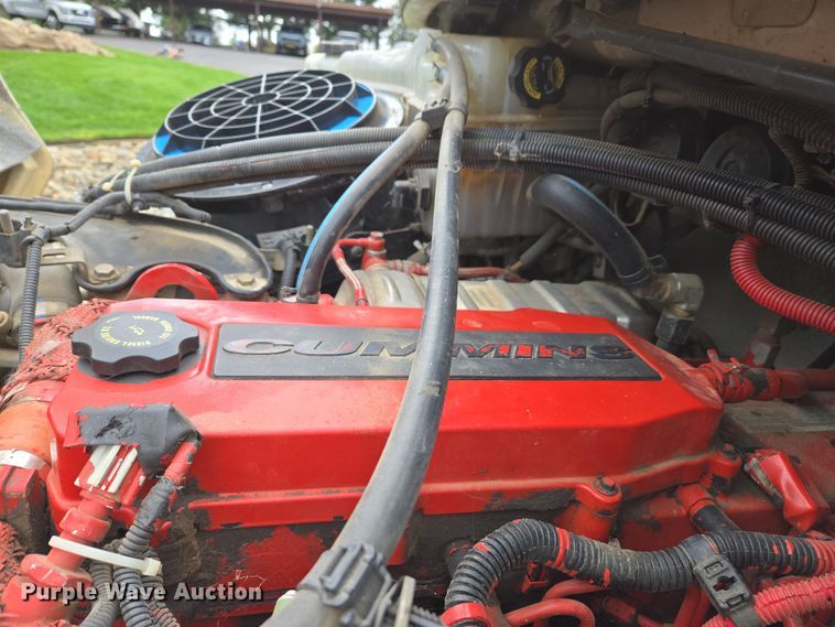 image for item EC0881 2011 Freightliner Business Class M2 street sweeper truck