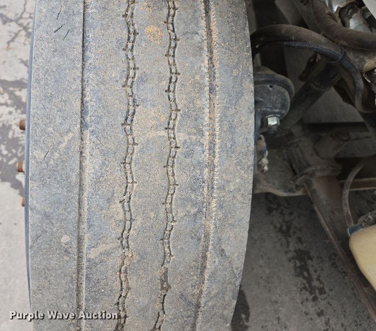 image for item EC0881 2011 Freightliner Business Class M2 street sweeper truck