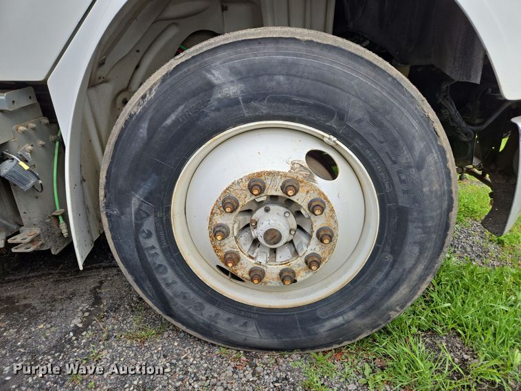 image for item EC0881 2011 Freightliner Business Class M2 street sweeper truck