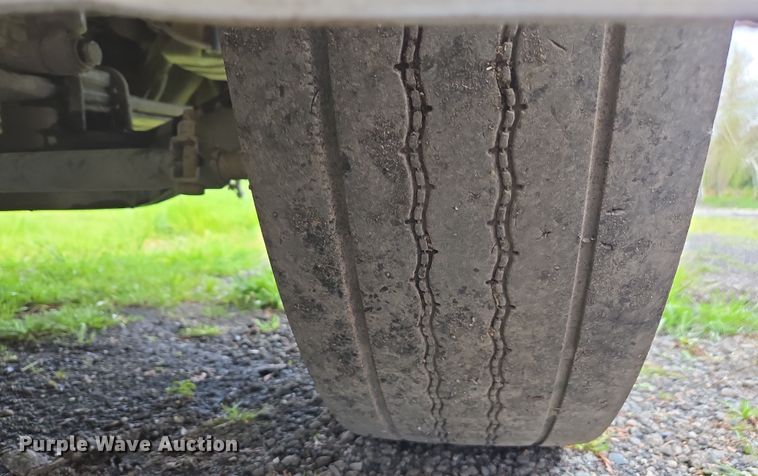 image for item EC0881 2011 Freightliner Business Class M2 street sweeper truck