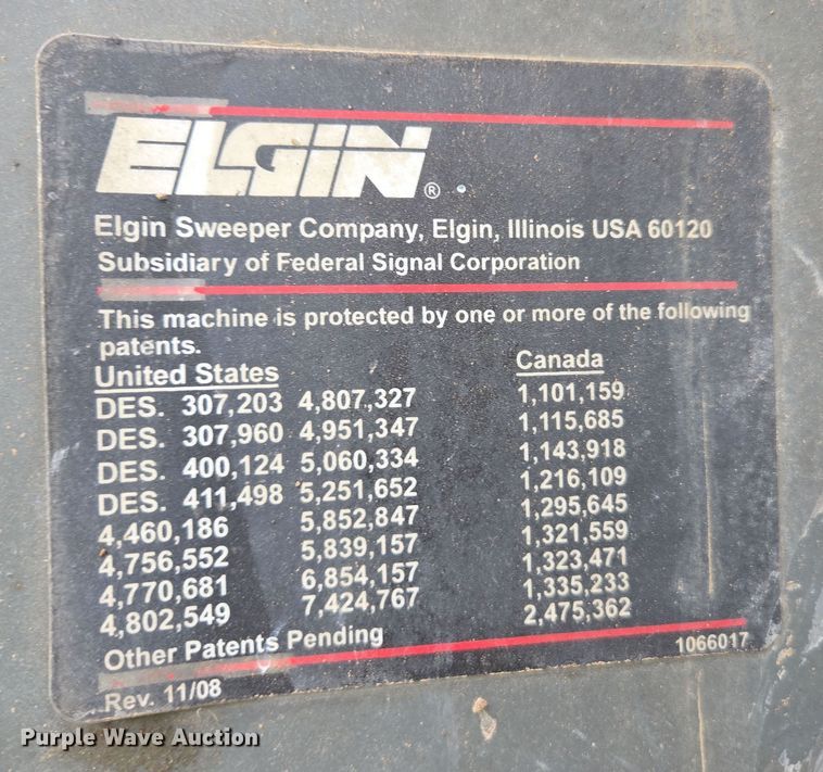 image for item EC0881 2011 Freightliner Business Class M2 street sweeper truck