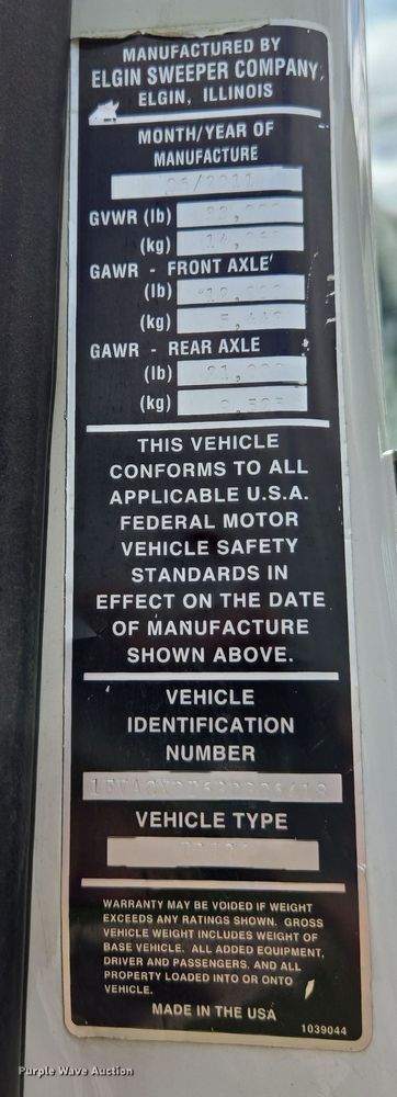 image for item EC0881 2011 Freightliner Business Class M2 street sweeper truck