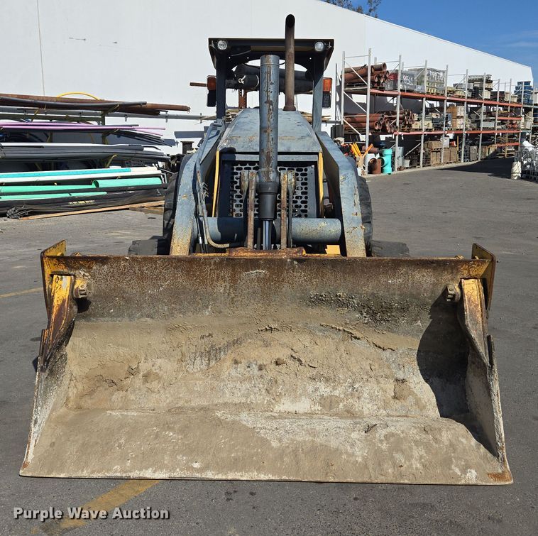 image for item EC0882 2010 John Deere 210LJ landscape tractor