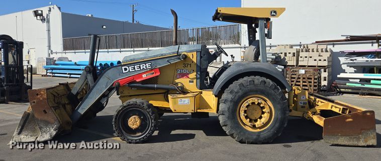 image for item EC0882 2010 John Deere 210LJ landscape tractor