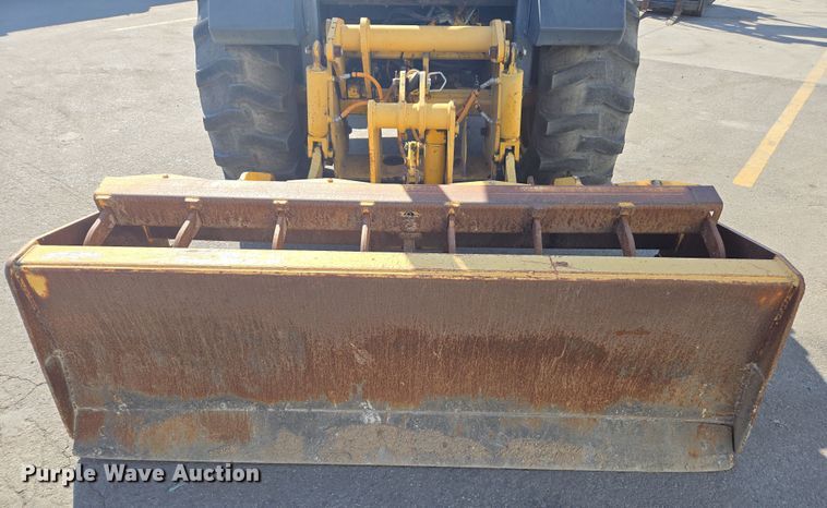 image for item EC0882 2010 John Deere 210LJ landscape tractor