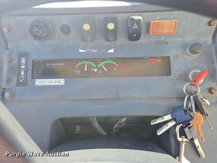 image for item EC0882 2010 John Deere 210LJ landscape tractor