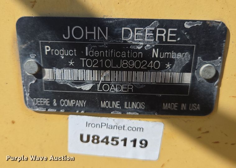 image for item EC0882 2010 John Deere 210LJ landscape tractor