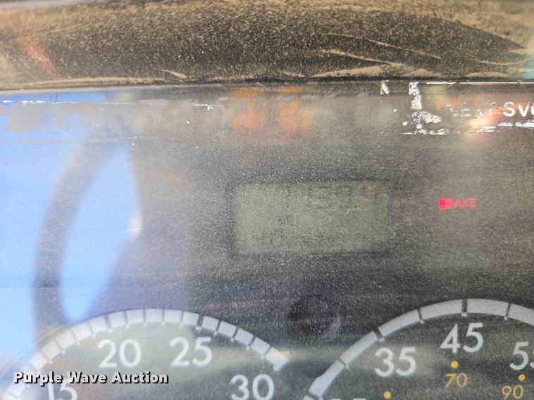 image for item EC0883 2007 Freightliner Business Class M2 water truck