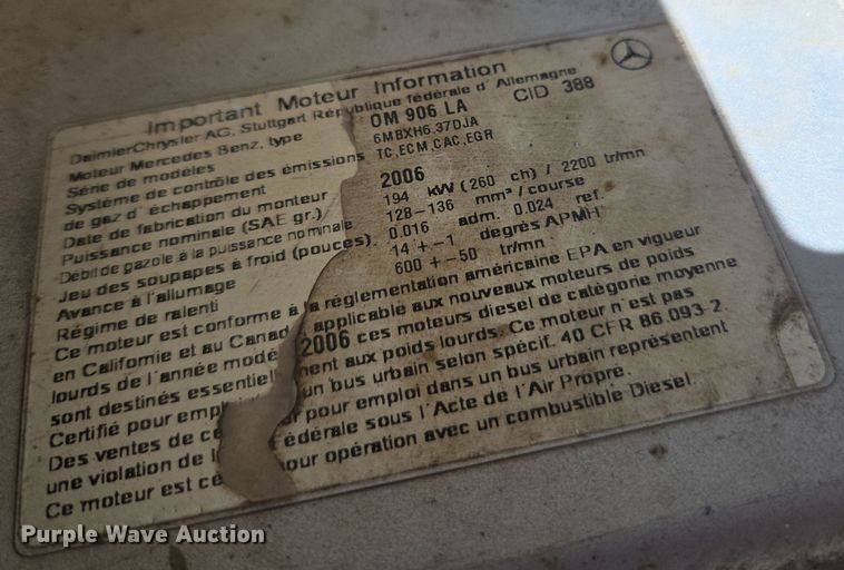 image for item EC0883 2007 Freightliner Business Class M2 water truck