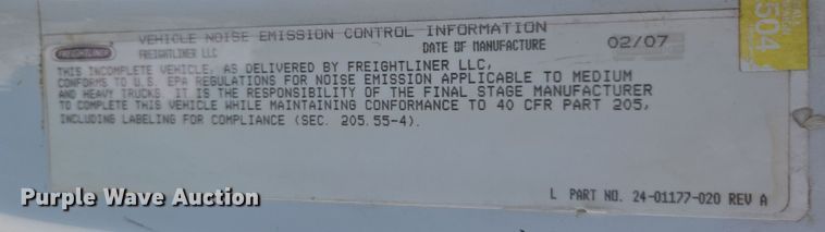 image for item EC0883 2007 Freightliner Business Class M2 water truck