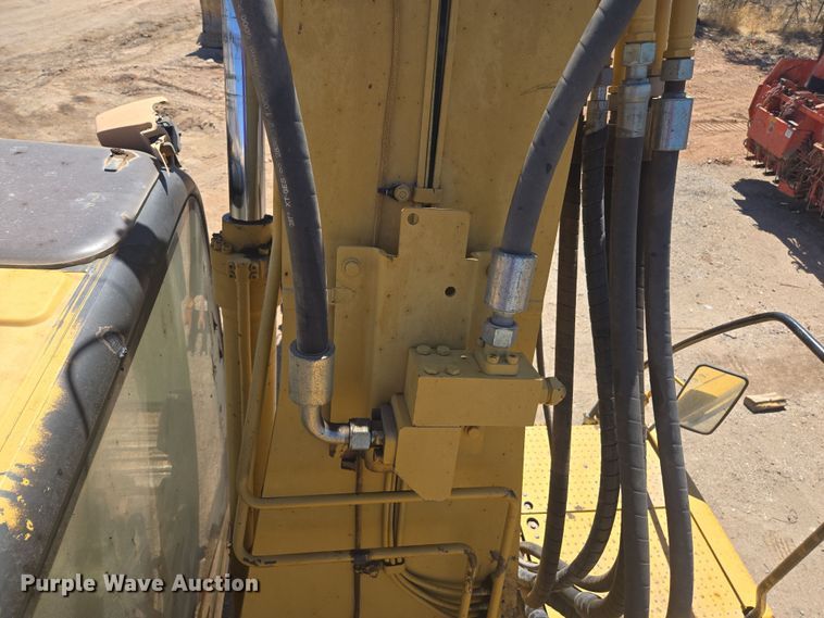 image for item EC0884 2006 Caterpillar 320C excavator