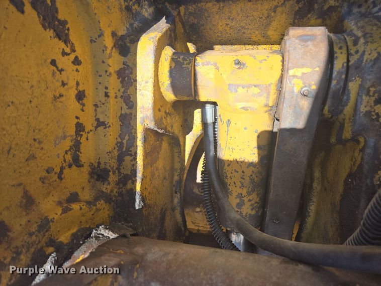 image for item EC0884 2006 Caterpillar 320C excavator