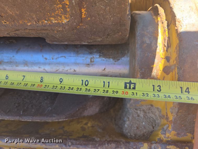 image for item EC0884 2006 Caterpillar 320C excavator