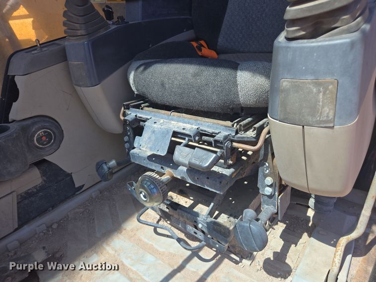 image for item EC0884 2006 Caterpillar 320C excavator