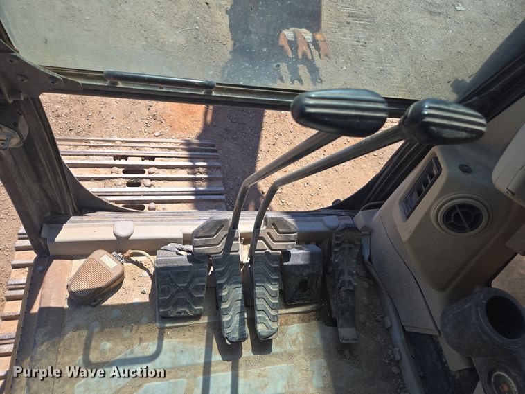 image for item EC0884 2006 Caterpillar 320C excavator