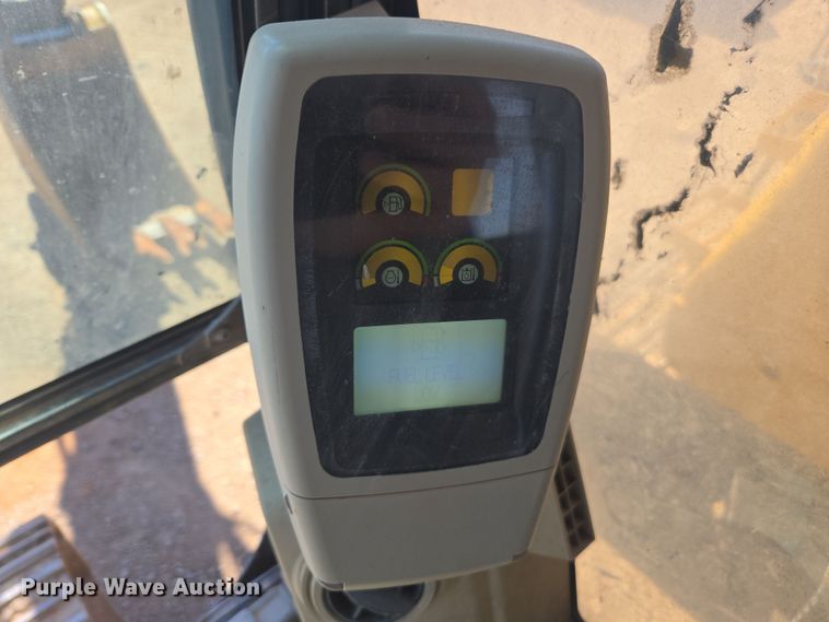 image for item EC0884 2006 Caterpillar 320C excavator