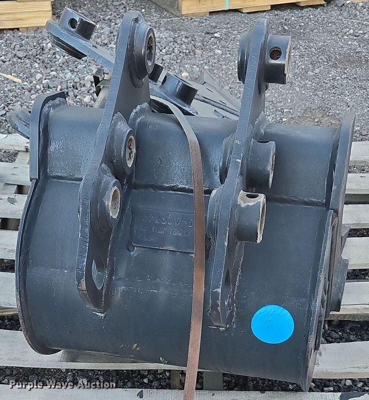 image for item EC0885 (2) Tag mini excavator buckets