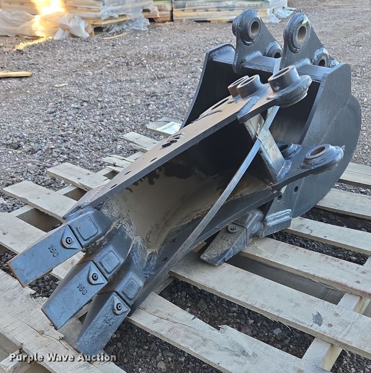 image for item EC0885 (2) Tag mini excavator buckets