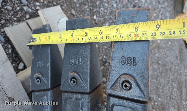 image for item EC0885 (2) Tag mini excavator buckets