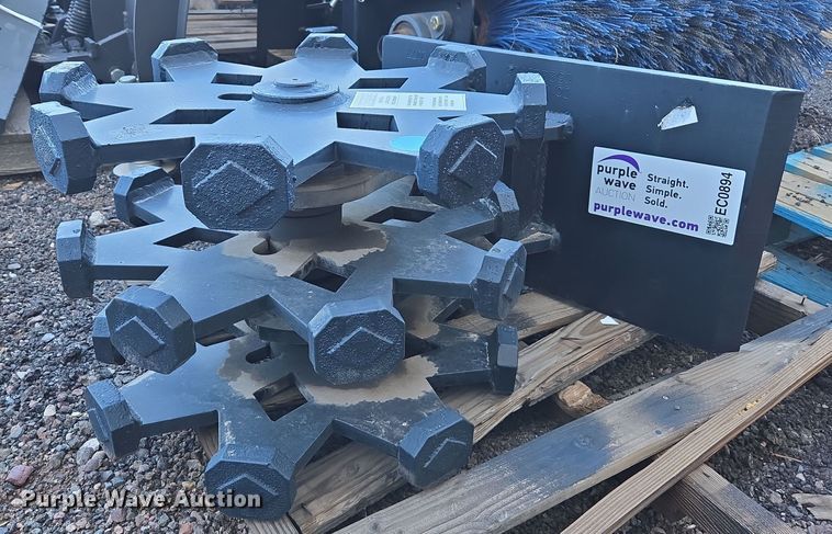 image for item EC0894 Tag V8 YD compaction wheel