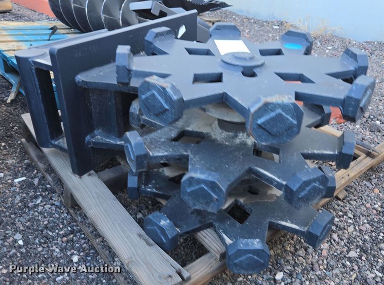 image for item EC0894 Tag V8 YD compaction wheel