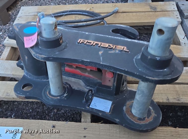 image for item EC0896 2021 Strickland TB260 mini excavator quick coupler