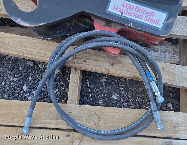 image for item EC0896 2021 Strickland TB260 mini excavator quick coupler