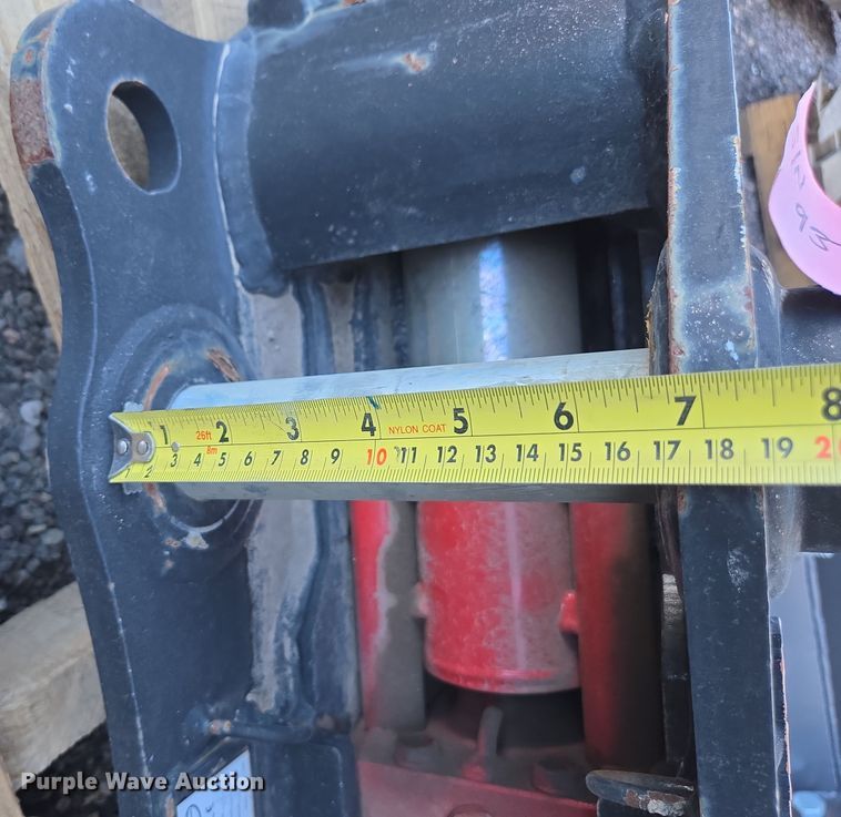 image for item EC0896 2021 Strickland TB260 mini excavator quick coupler